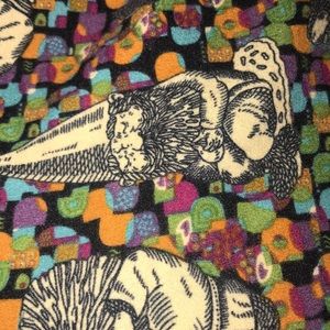 Worm once!!  Gnome TC Lularoe leggings